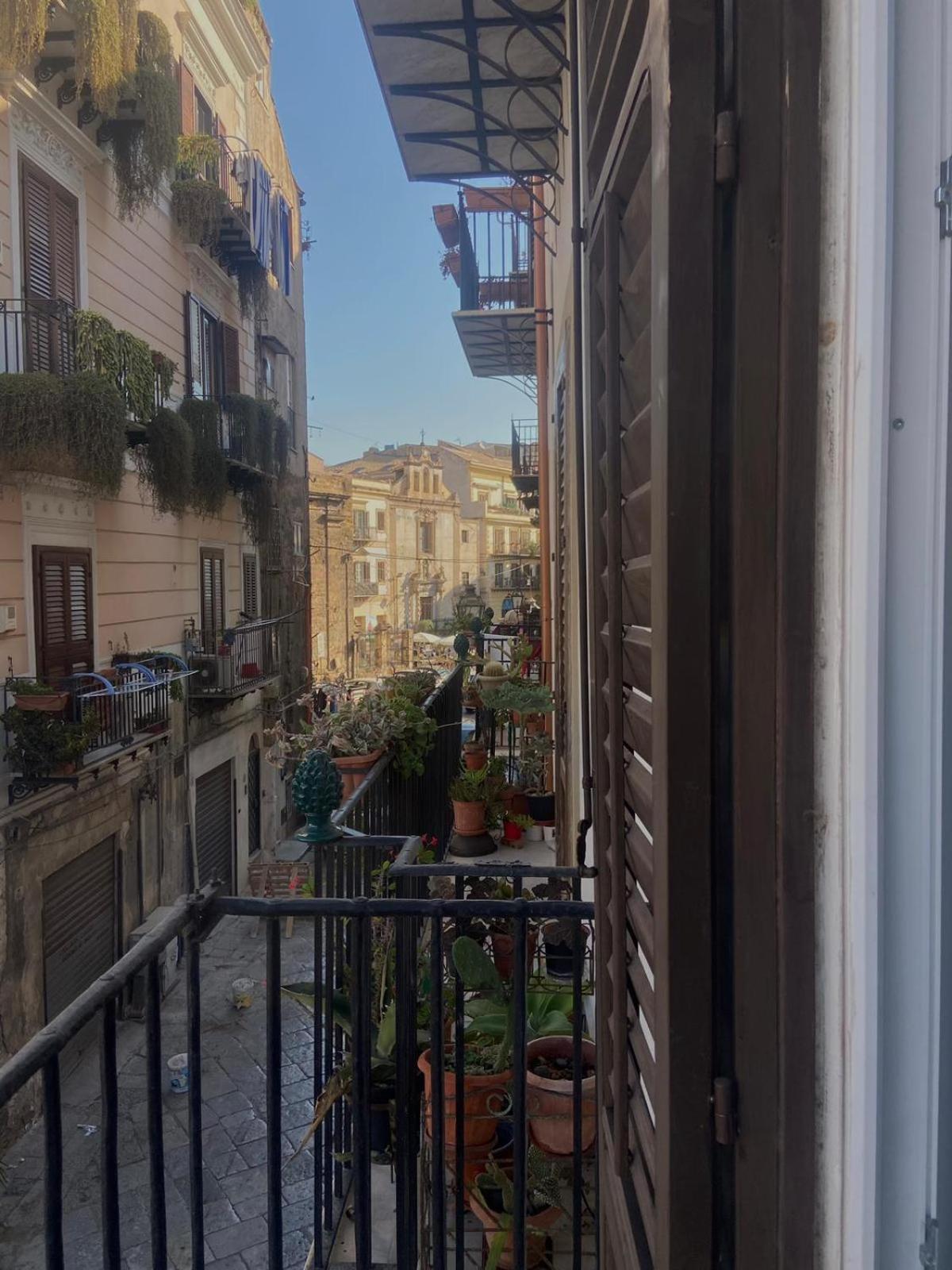 Acomodação com café da manhã  Sulle Vie Del Capo Palermo
